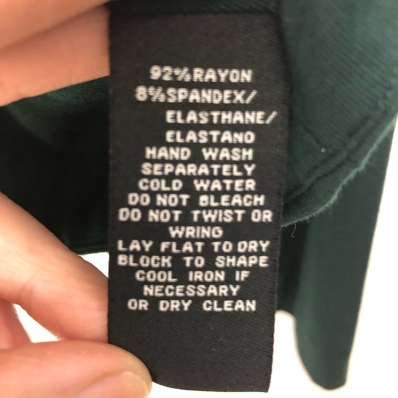 Kenneth Cole Emerald Green V Neck long sleeve SM - Picture 5 of 5